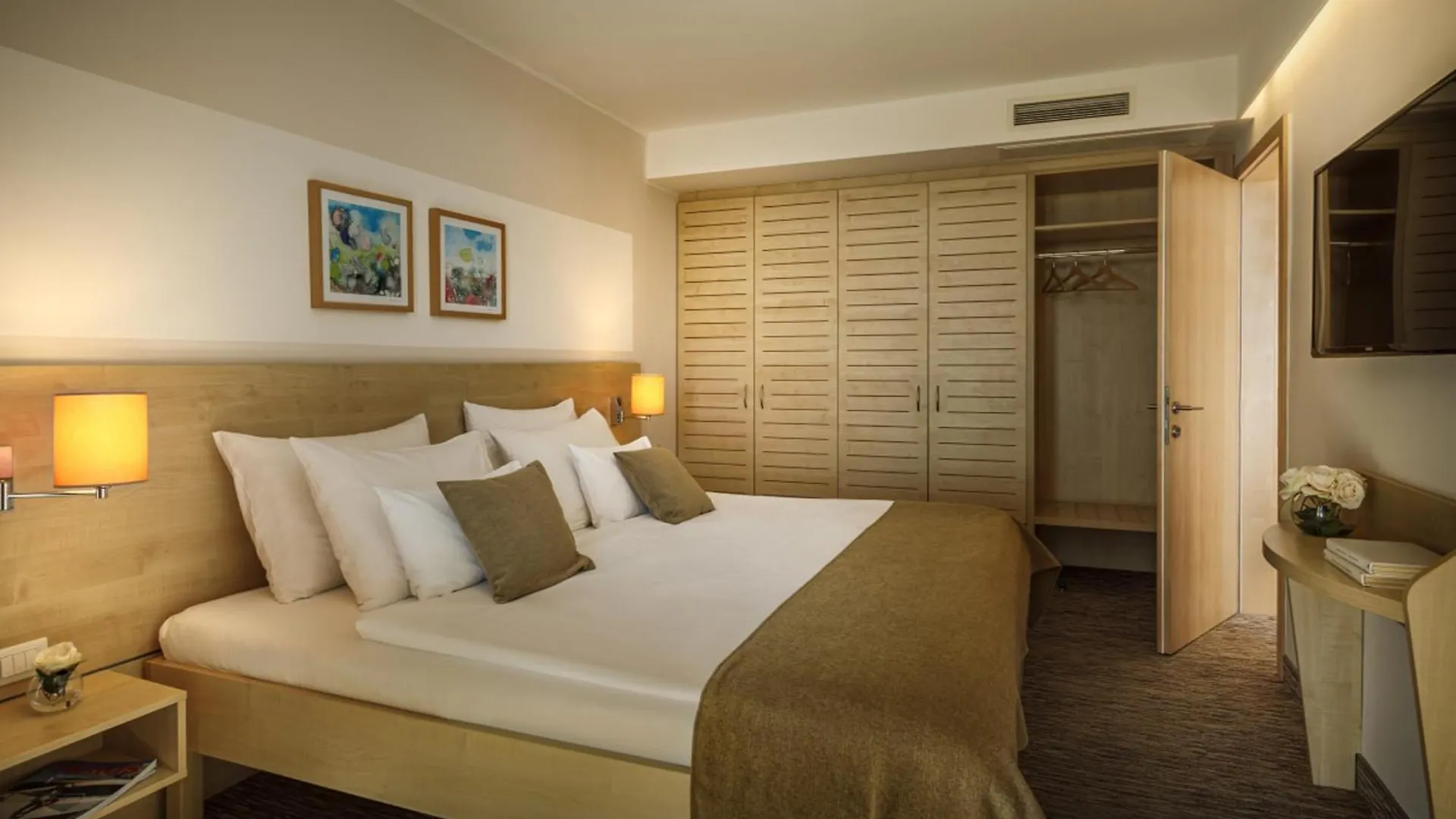 Valamar Parentino Hotel Poreč 4*,
