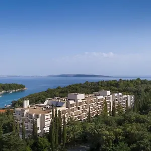Eva Sunny & By Valamar Hotel Kampor