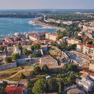 candlers-old-town-apartments.pula-hotels.org/
