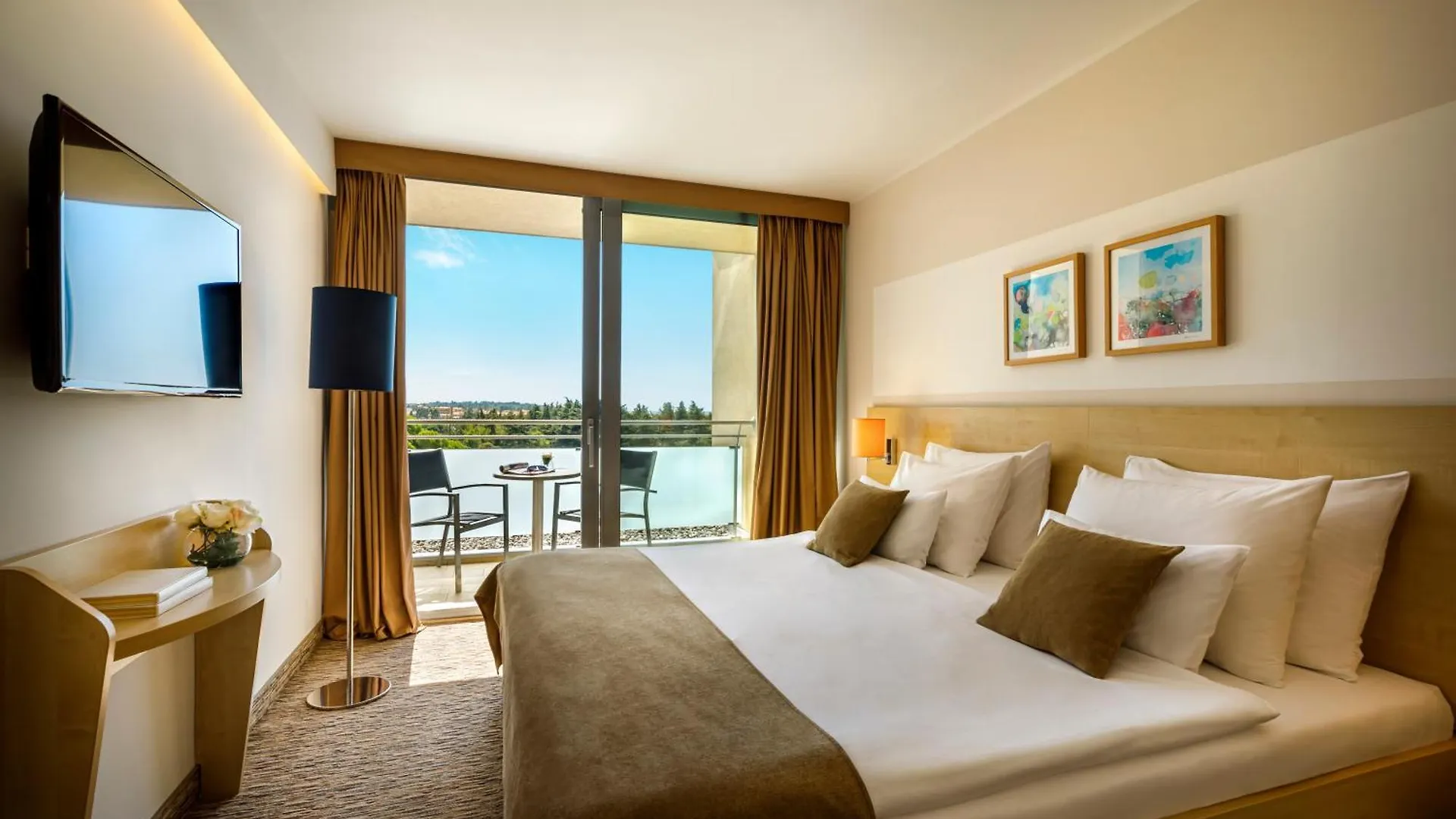 Valamar Parentino Hotel 波雷奇